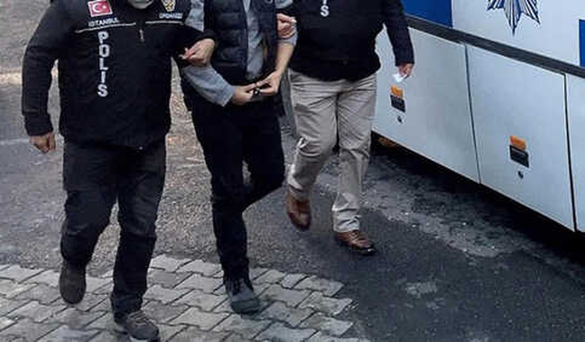92 Eski Öğretmene Fetö Gözaltısı
