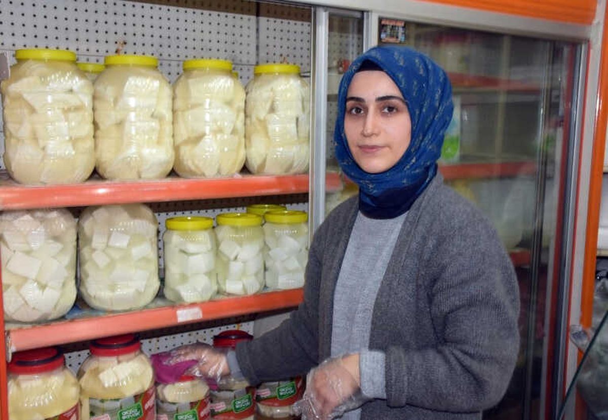 Atanamayan Öğretmen, Cumhurbaşkanını Dinledi Ticarete Atıldı