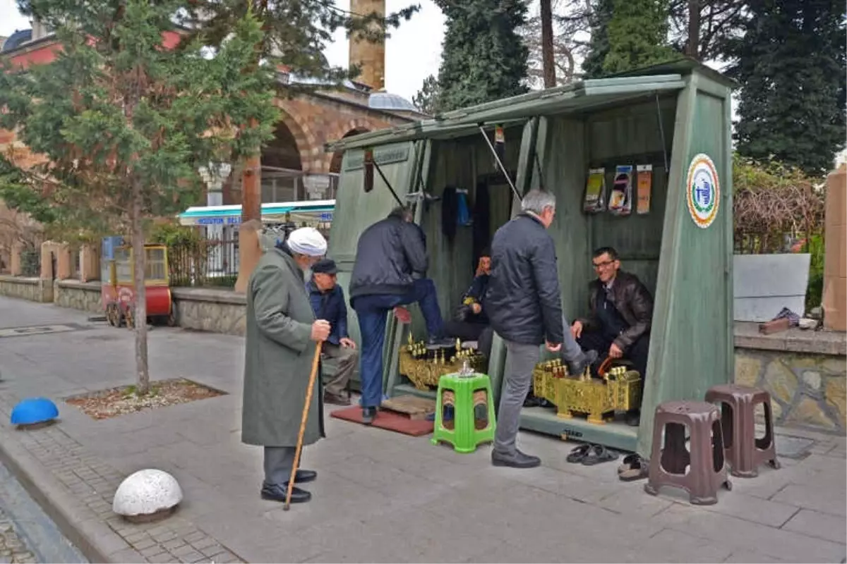 Ayakkabı Boyacılarına Özel Kapalı Kabin