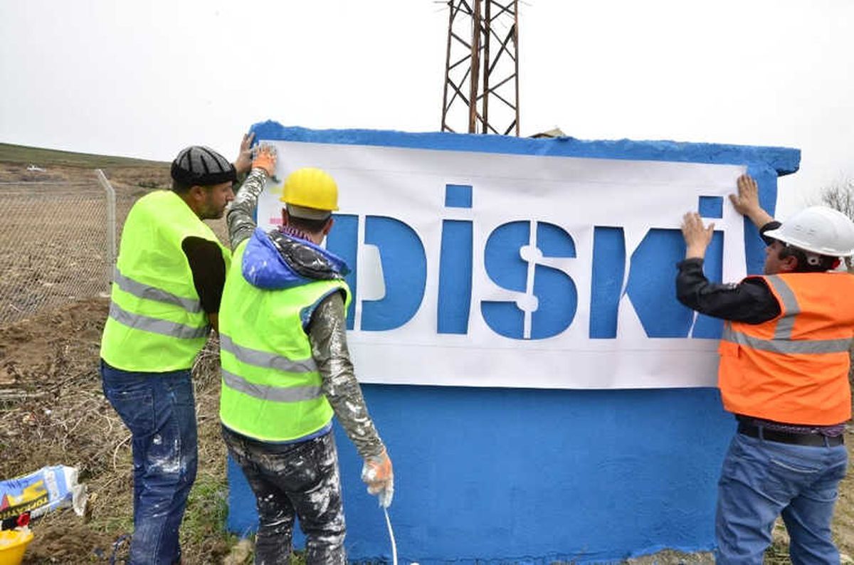 Diski Silvan\'ın Kırsal Mahallelerindeki Su Depolarını Yeniliyor