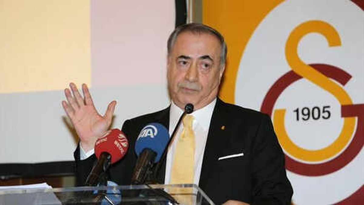 Galatasaray Yönetimi İsviçre\'ye Çıkarma Yapacak