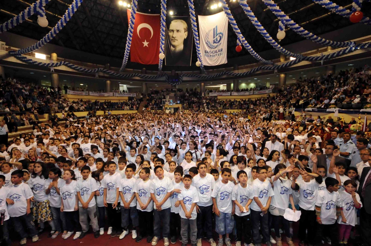 İstiklal Marşı Okuma Rekor Denemesi