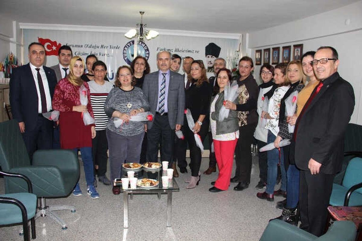 Kadınlar Sorunlarına Çözüm Bekliyor