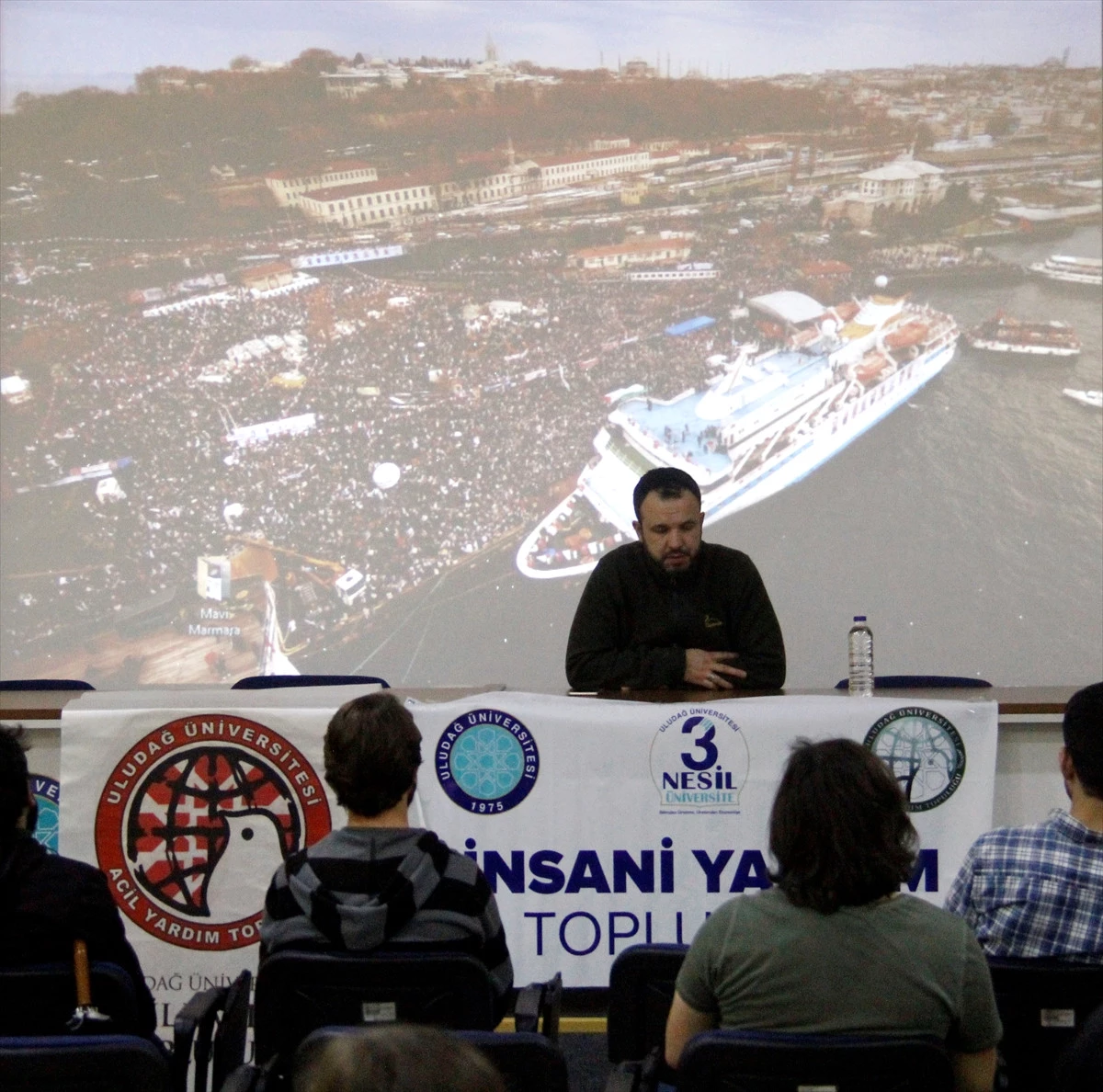 Mavi Marmara Baskını Tanığı Bursa\'da Söyleşiye Katıldı