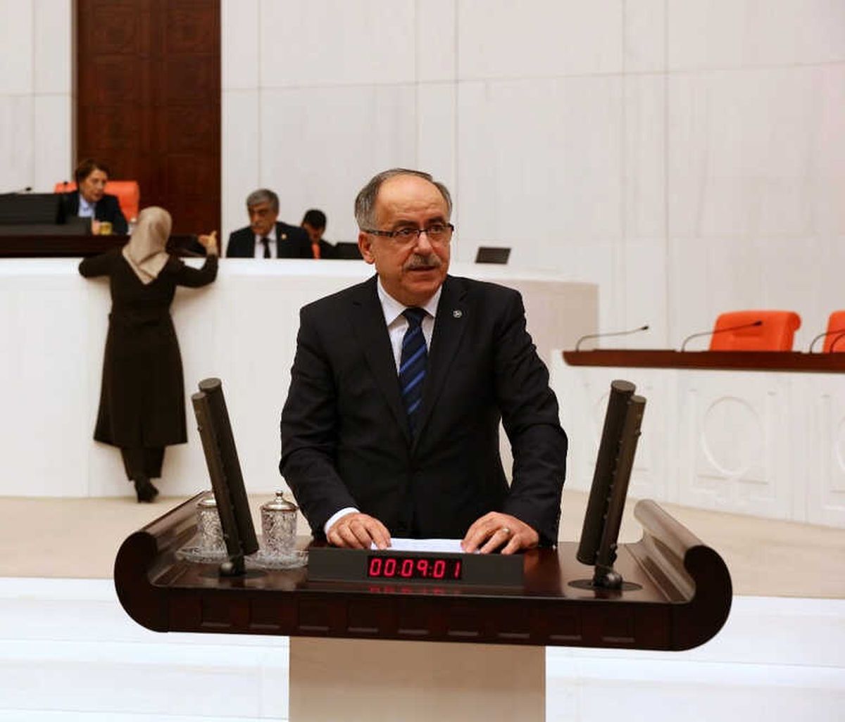 MHP\'li Mustafa Kalaycı: "Şeker Fabrikalarının Özelleştirilmesinde Acele Edilmemeli"