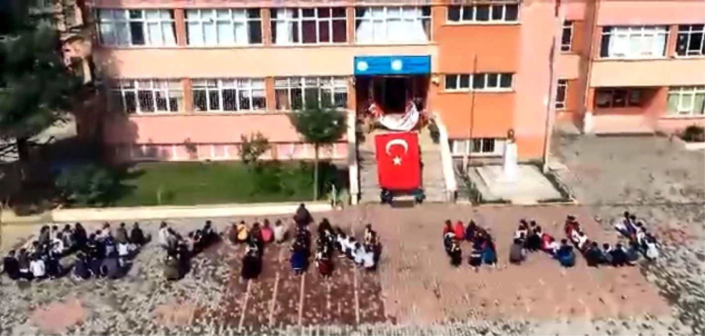 Öğrencilerden Afrin\'deki Mehmetçiğe Videolu Destek