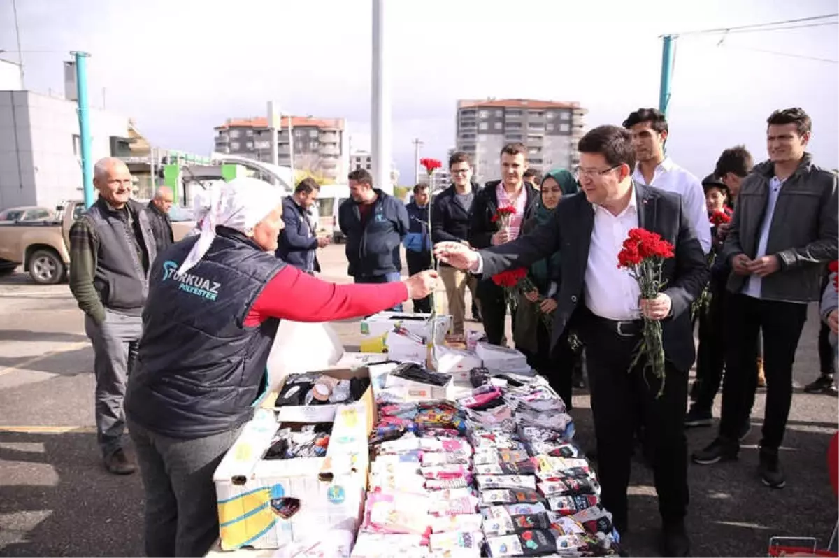 Okul Başkanlarından Üreten Kadınlara Sürpriz