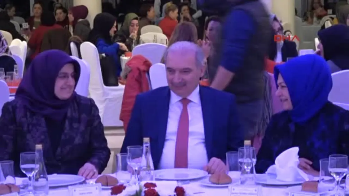 Yenidenak Parti İstanbul İl Kadın Kolları Başkanı Döğücü: Sürekli Ezilmiş Kadınları Gündeme...