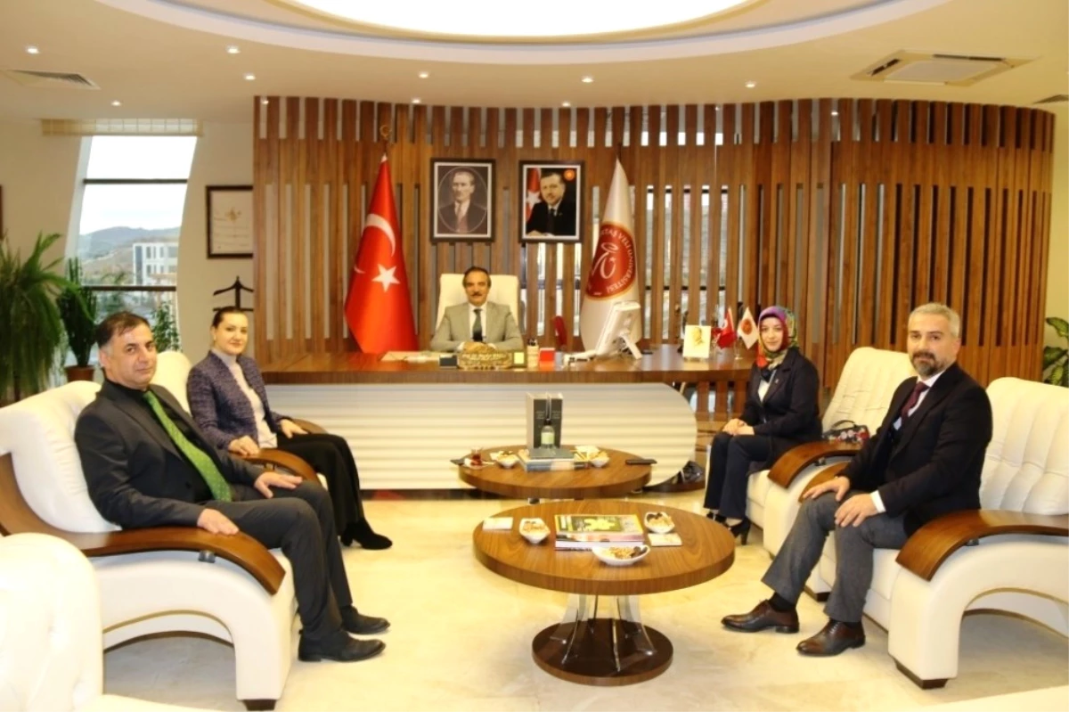 AK Parti İzmir Milletvekili Hotar\'dan Rektör Bağlı\'ya Ziyaret