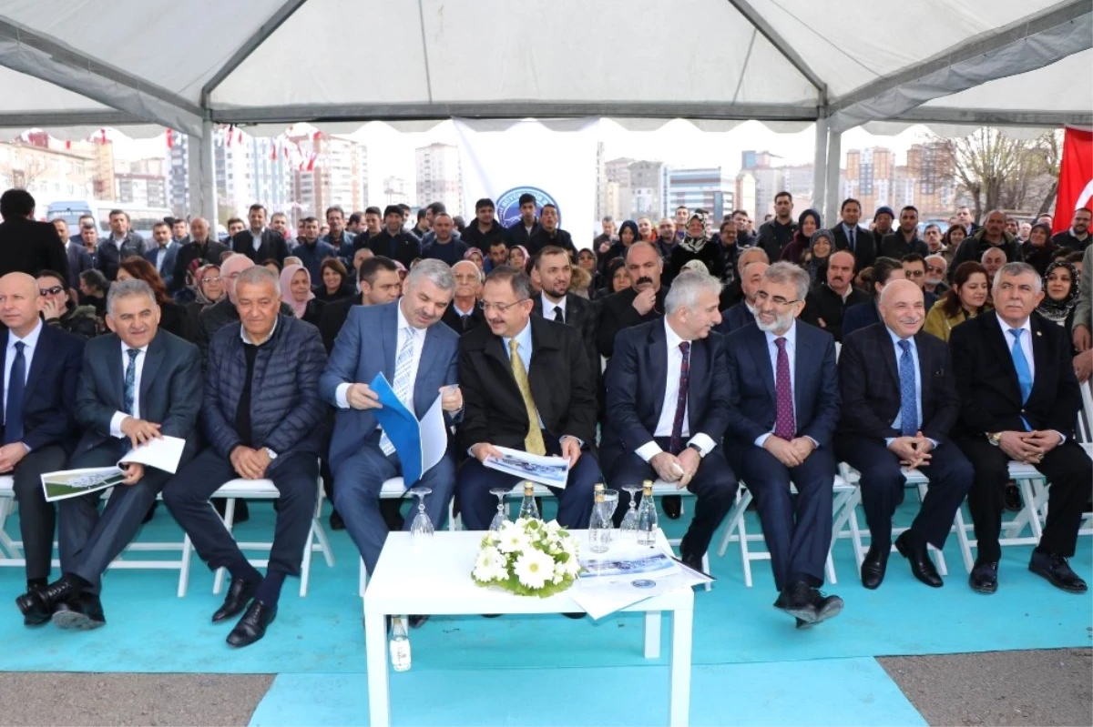 Bin Kişilik Recep Mamur Sahabiye Camii\'nin Temel Atma Töreni Yapıldı