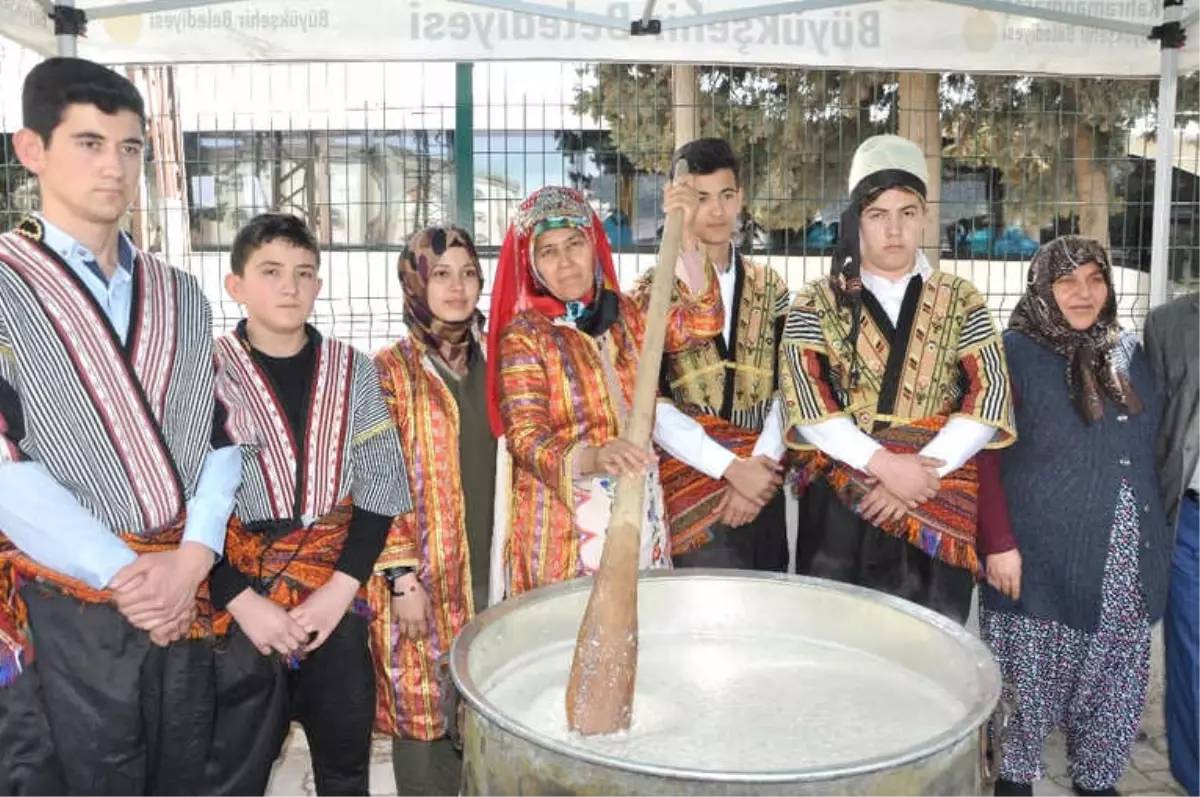 Mehmetçik İçin Kahramanmaraş\'ın Tarhana Çorbasını Hazırladılar
