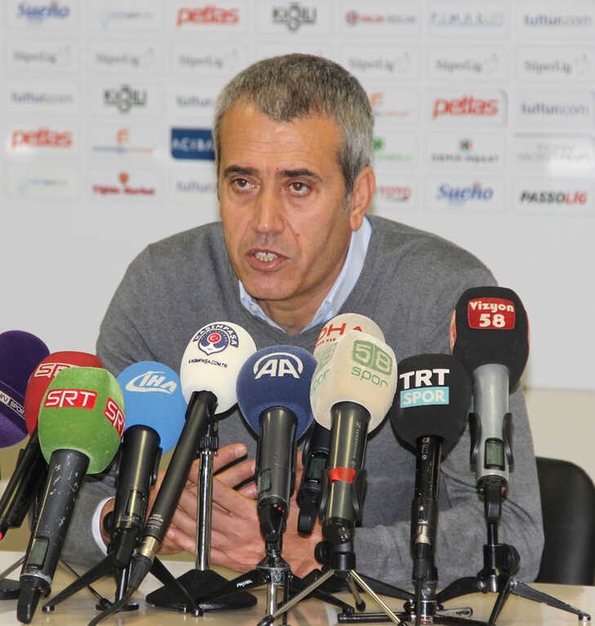 Özdeş: "Puan Sıralamasına Göre Maçlar Yönetiliyor"