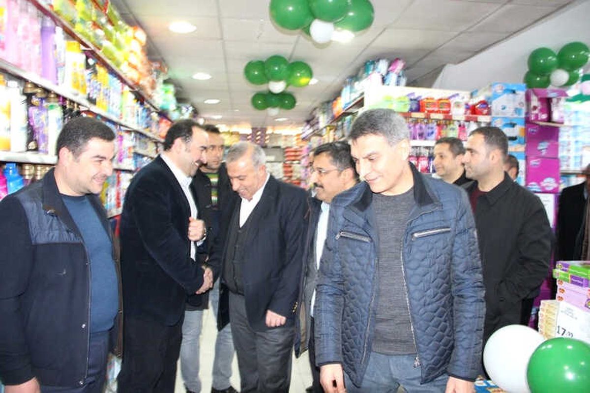 Tatvan\'da İş Yeri Açılışı Yapıldı
