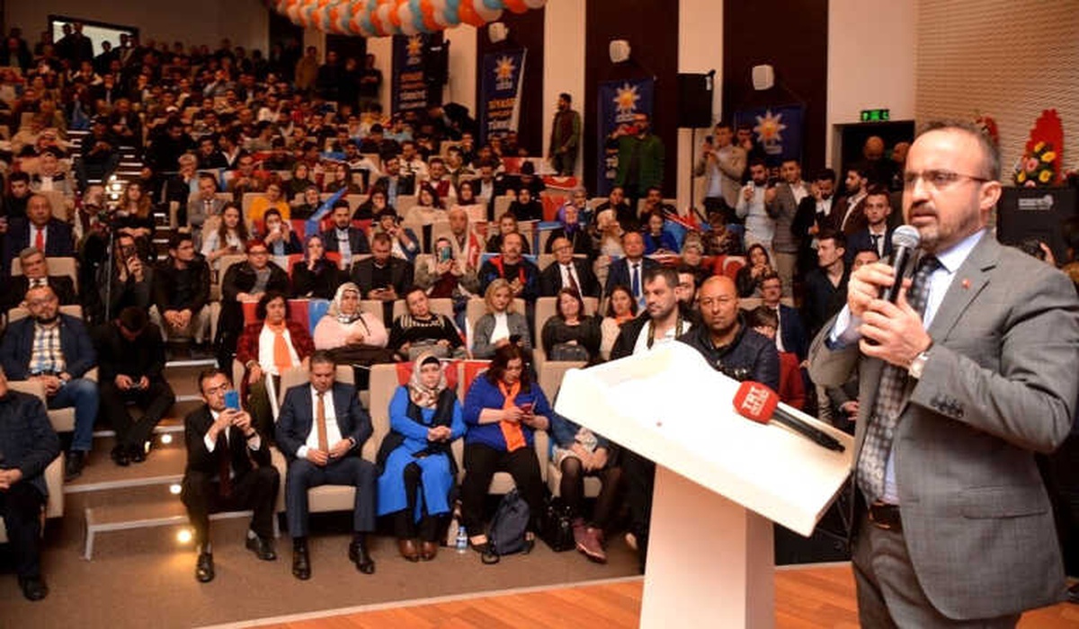 AK Parti\'li Turan: "Cumhurbaşkanlığında 50+1 Alma Konusunda Şüphemiz Yok, 60+1 İstiyoruz"