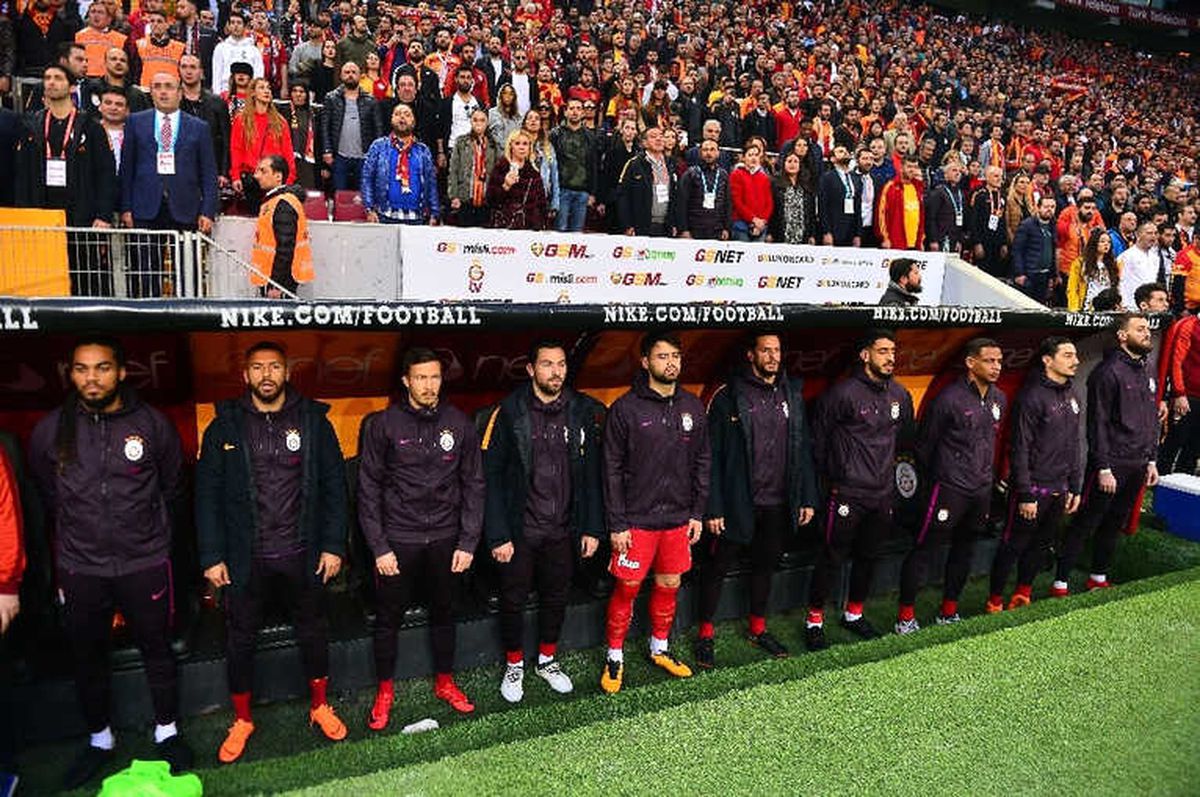 Denayer, 35 Gün Sonra Kadroda