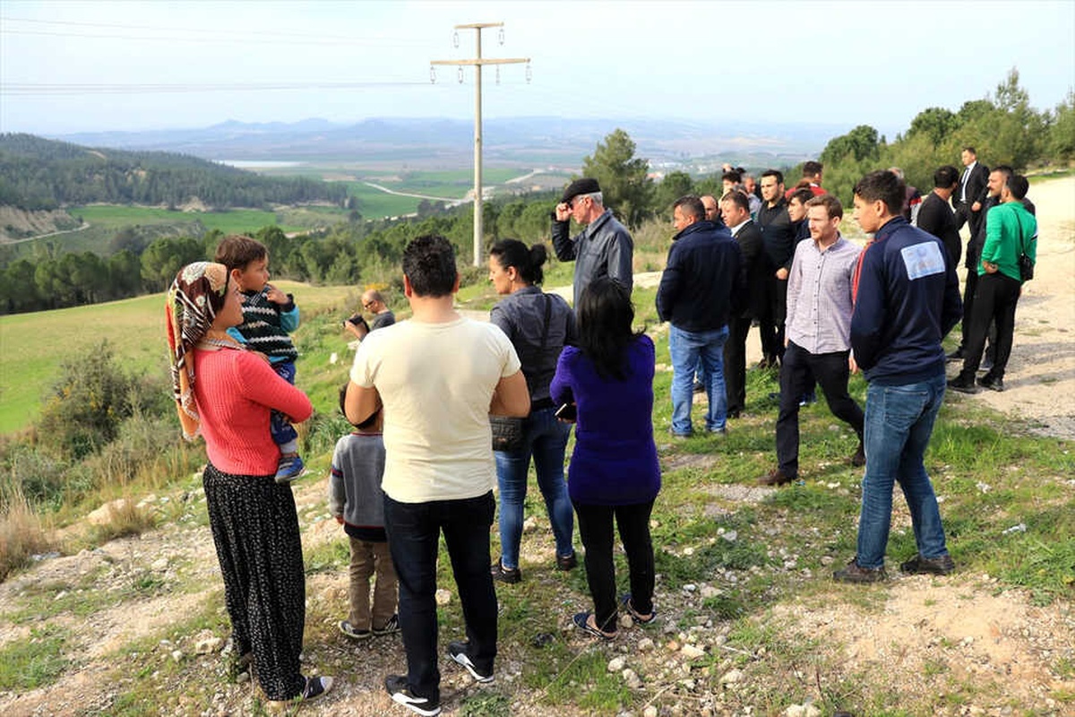 Şarampole Yuvarlanan Otomobilin Sürücü Ağır Yaralandı