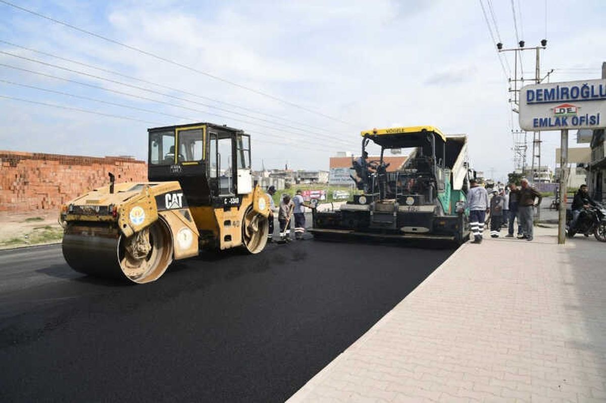 Başkan Sözlü: "2018 Yılında Asfaltlanmayan Yol Kalmayacak"