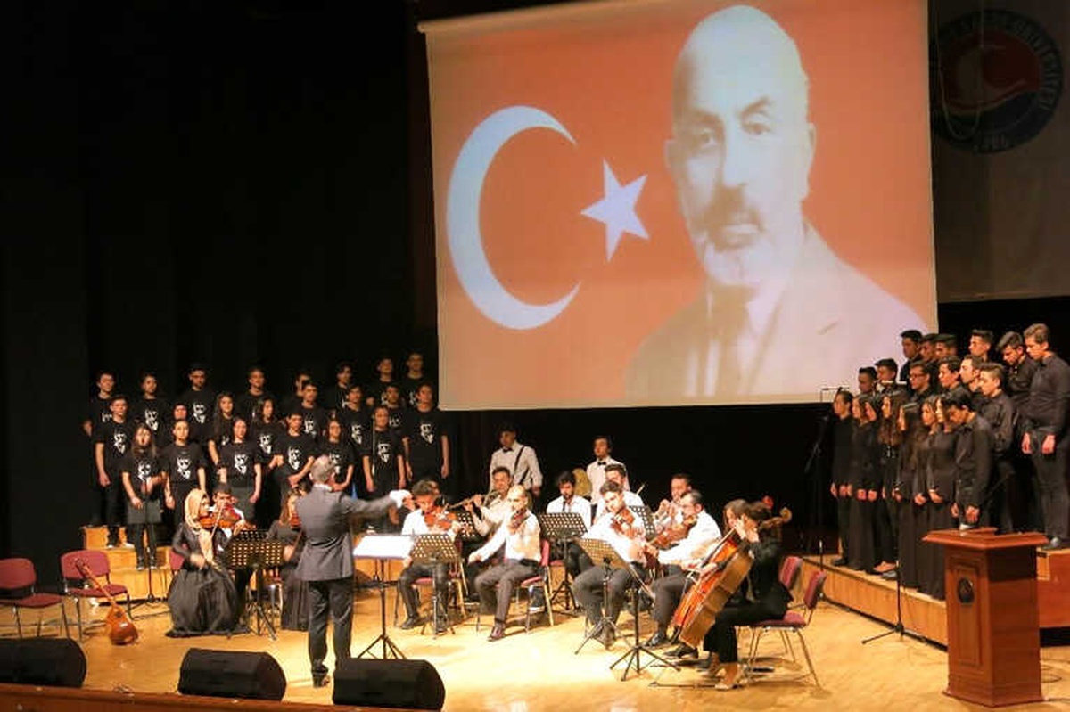 Burdur\'da İstiklal Marşı\'nın Kabulünün 97. Yılı Programı