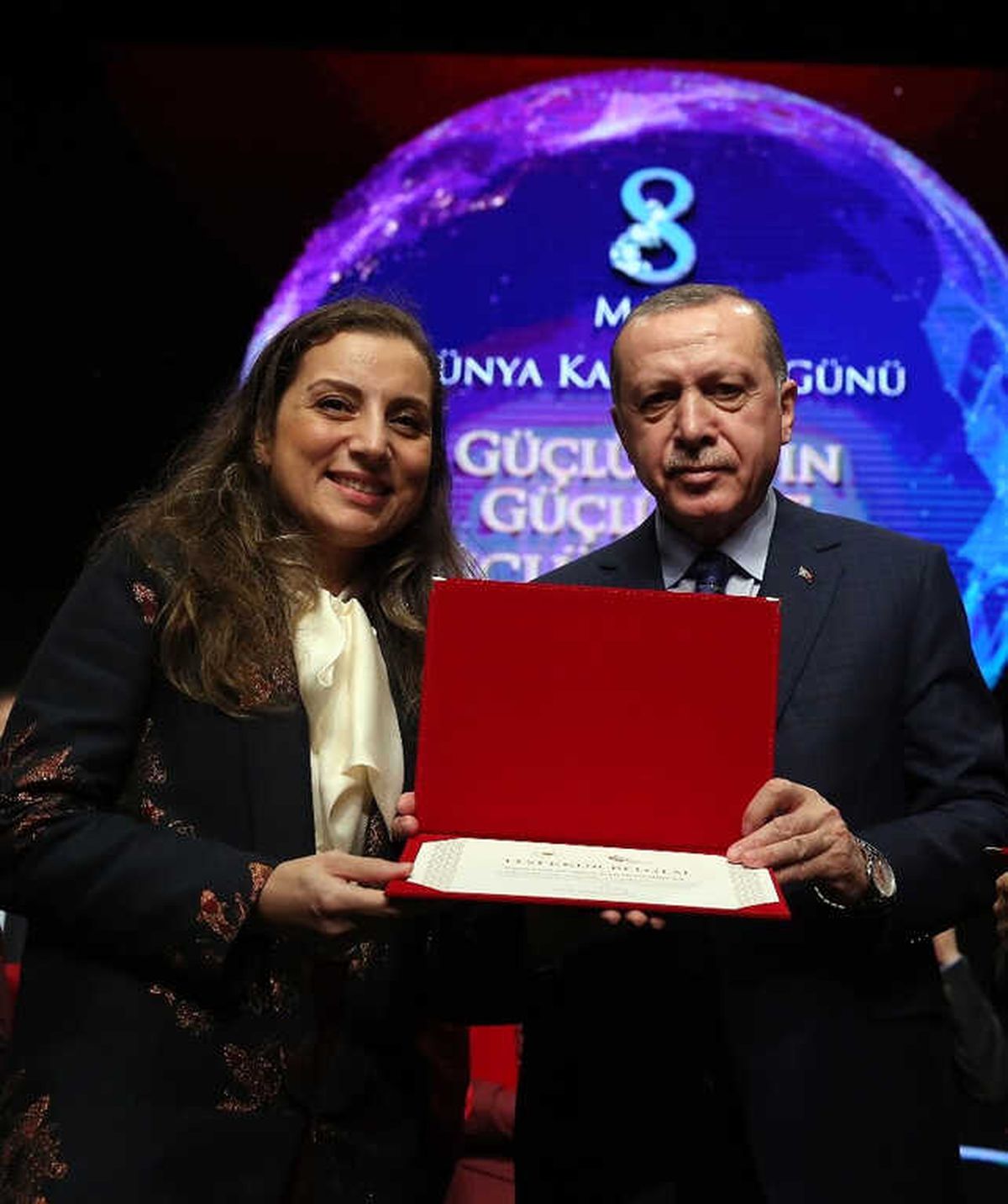 Cumhurbaşkanından Rektör Çakar\'a Başarı Belgesi