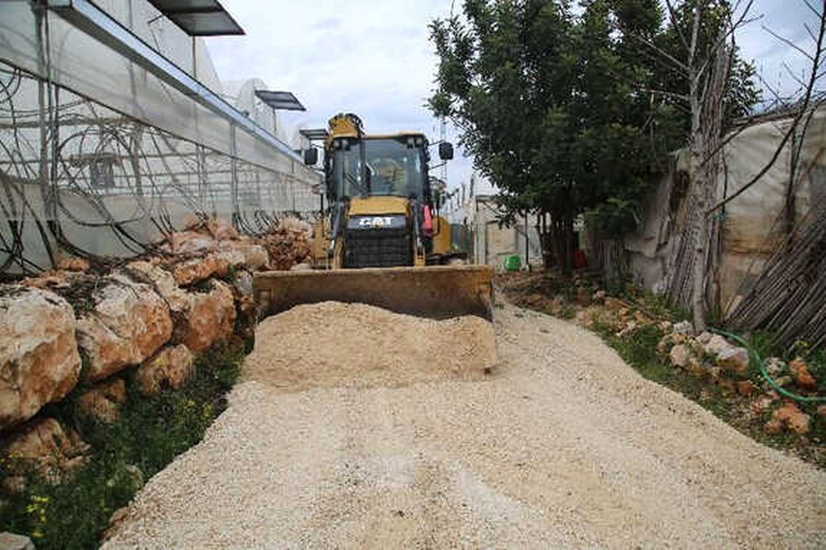 Erdemli Belediyesi, Köyden Mahalleye Dönüşen Bölgelerde Çalışmalarını Sürdürüyor