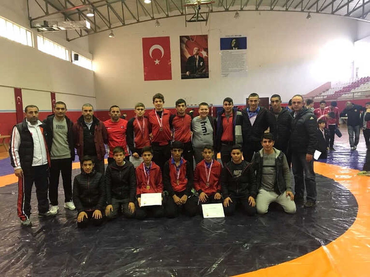 İncirliova Spor Lisesi Kemer\'den 11 Madalya ile Döndü