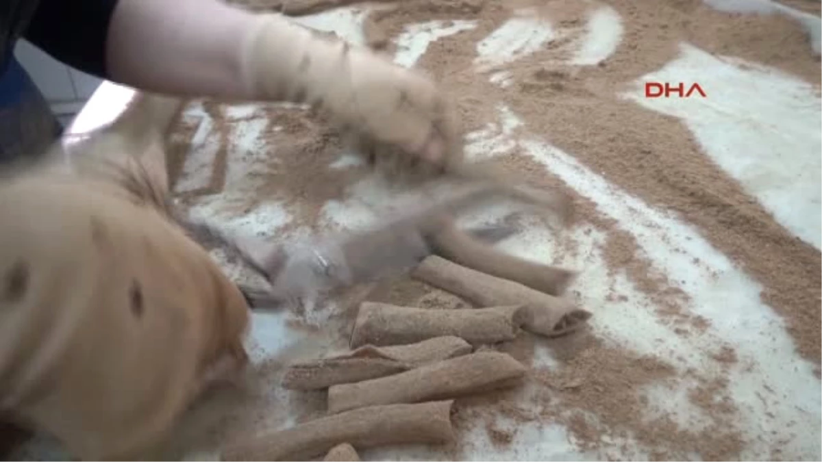 Manisa Halka Saçılacak Mesir Macununun Yapımına Başlandı