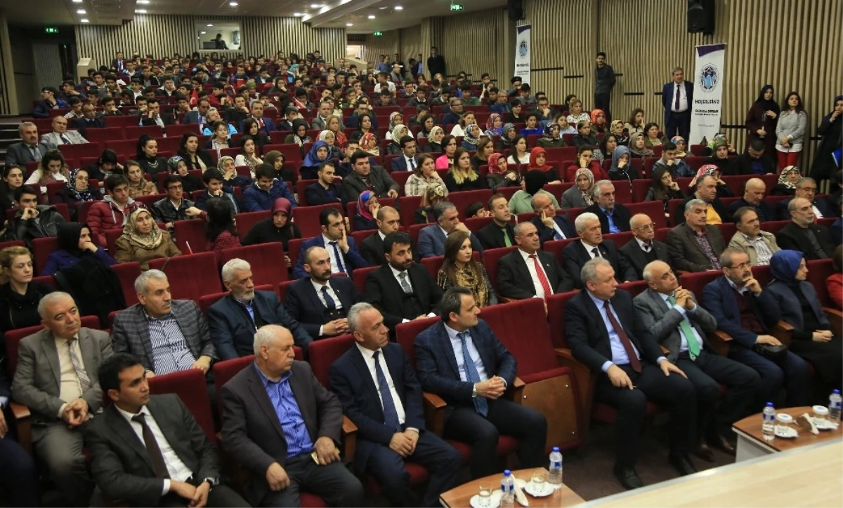 Mehmet Akif Ersoy Konulu Konferans Düzenlendi