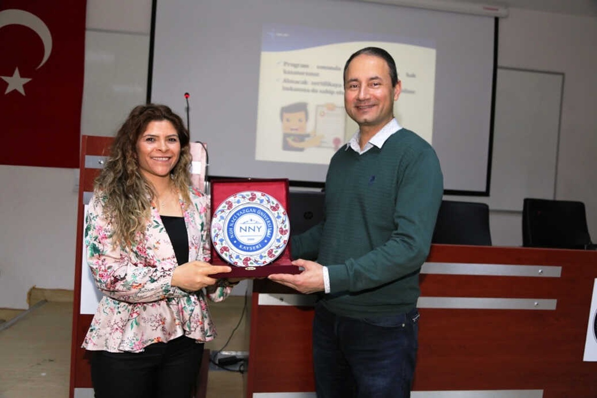 NNYÜ Öğrencilerine İşkur İşbaşı Destekleri Anlatıldı
