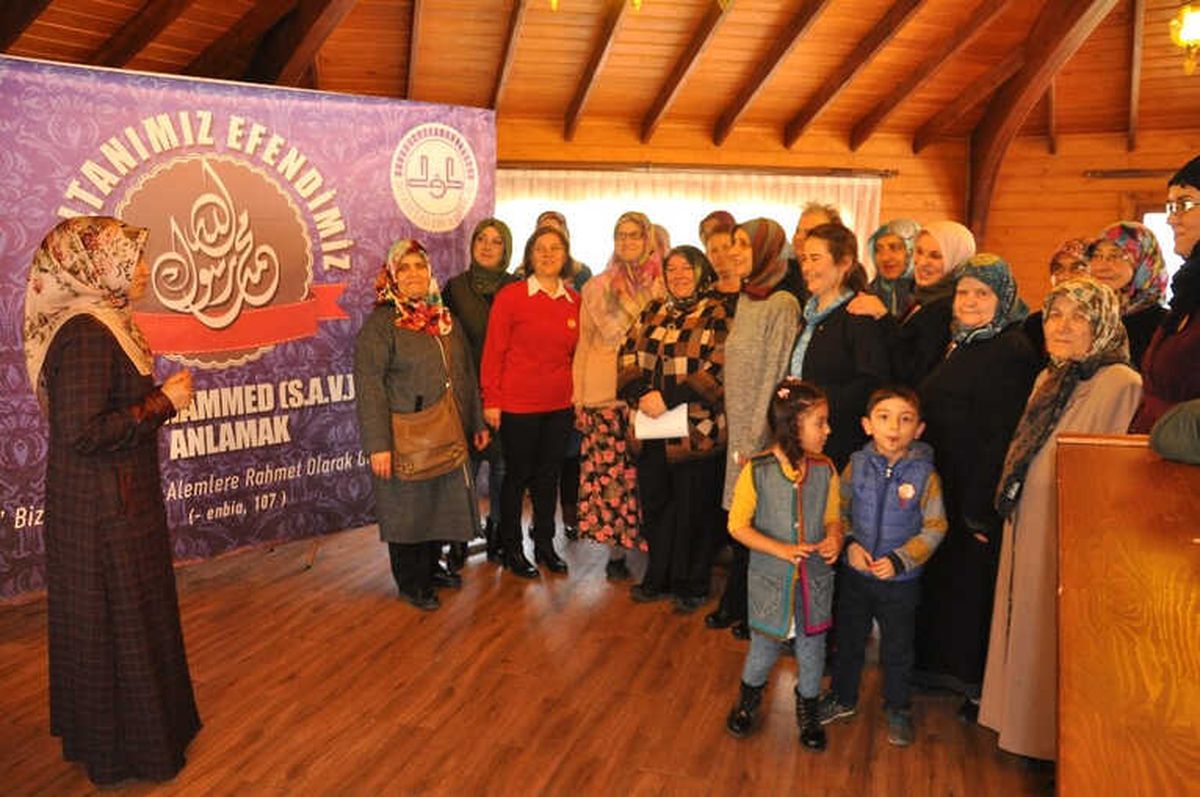 Sultanevi\'nde Kadınlara Eğitim Verildi