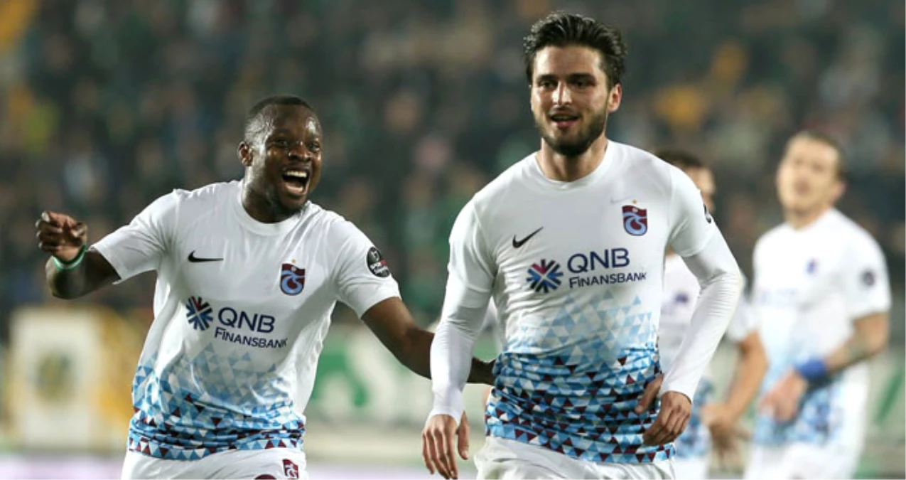 Trabzonspor, Deplasmanda Akhisarspor\'u 3 Golle Geçti
