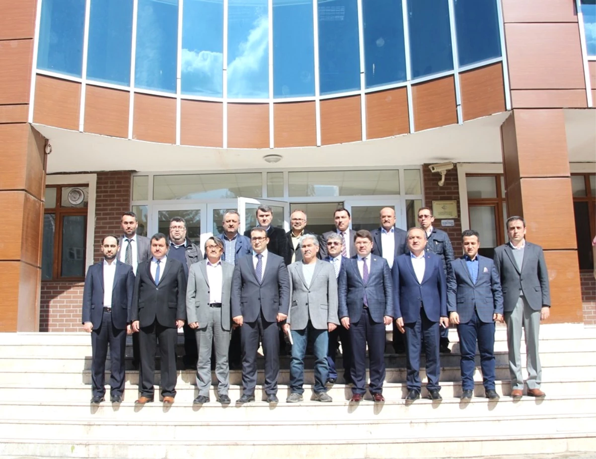 Tunç, İmam Hatip Okulları Platformu İstişare Toplantısına Katıldı