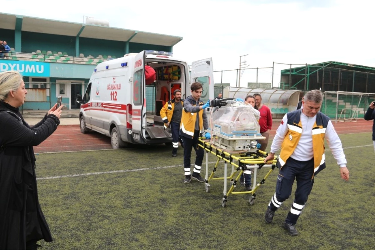 2 Günlük Bebek Helikopter Ambulansıyla Ankara\'ya Sevk Edildi