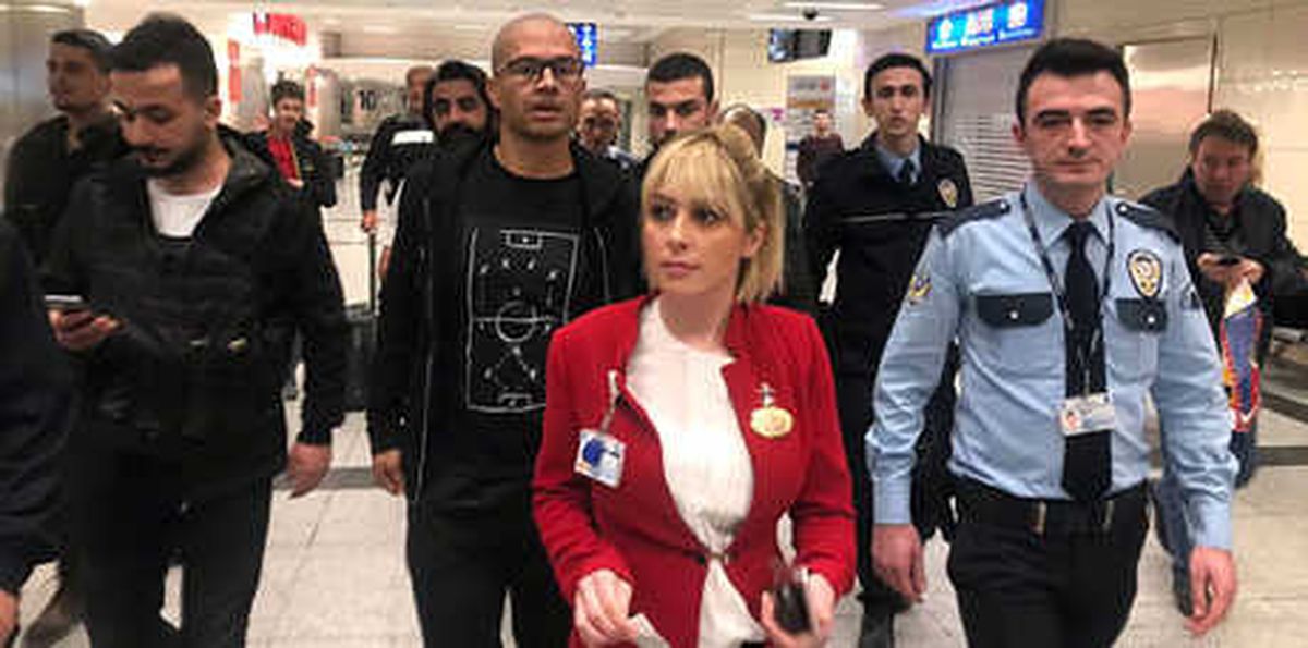 Alex de Souza, İstanbul\'a Geldi!