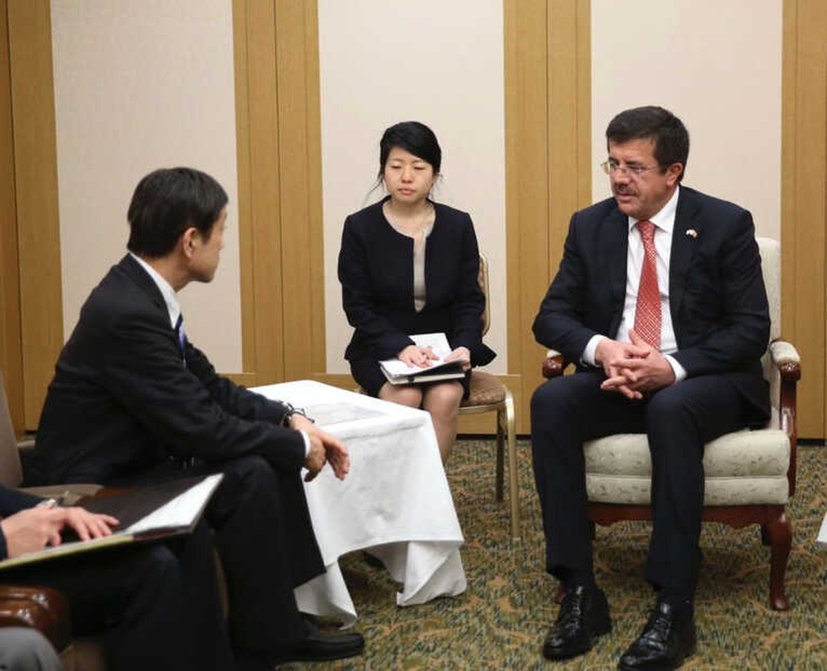 Bakan Zeybekci, Toyota Başkan Yardımcısı Hayakawa\'yı Kabul Etti
