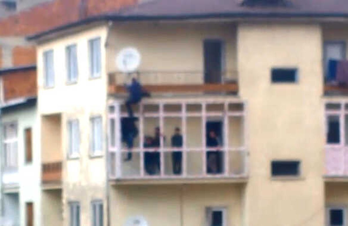 Balkon Kaplama İşçisi Ölümü Hiçe Saydı