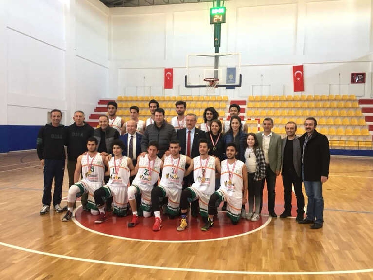 Diyarbakır\'da Basketbol Müsabakaları Tamamlandı