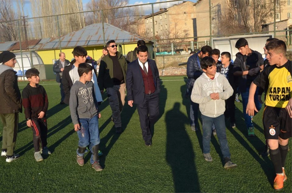 Kaymakam Hamitoğlu Minik Sporcuları Ziyaret Etti