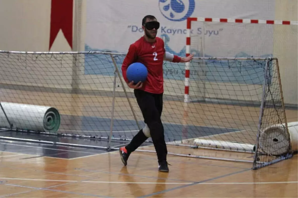 Alanya\'daki 1. ve 2. Lig Erkekler Goalball Türkiye Şampiyonası