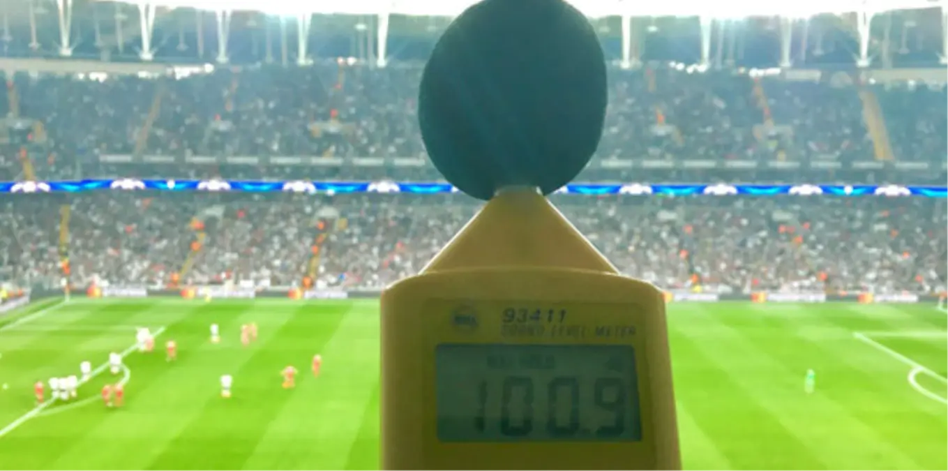 Almanlar, Vodafone Park\'ta Desibel\'i Test Etti!