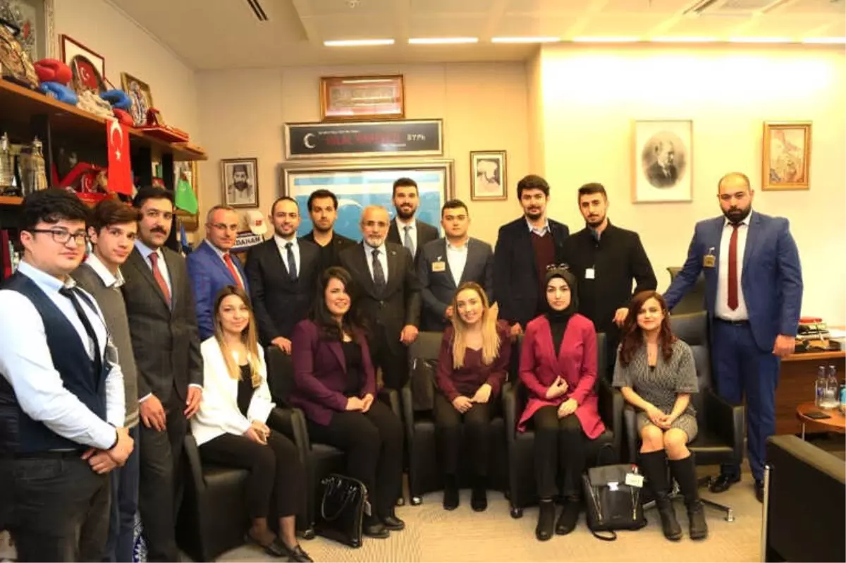 Cumhurbaşkanı Başdanışmanı Topçu: "Şehit Orhan\'ımıza Kuran Ümmetinden Selam Olsun"