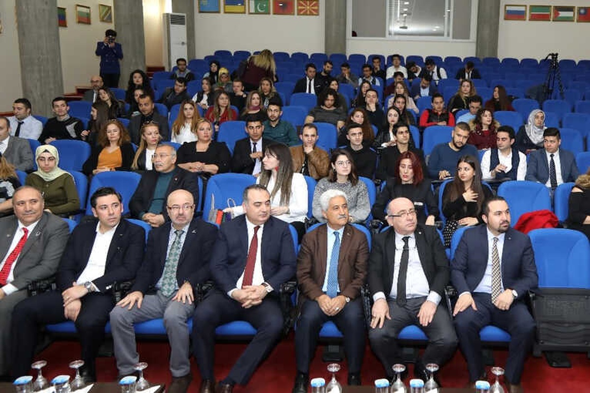 Erü Turizm Fakültesi\'nde "5. İstihdam ve Kariyer Günleri" Başladı