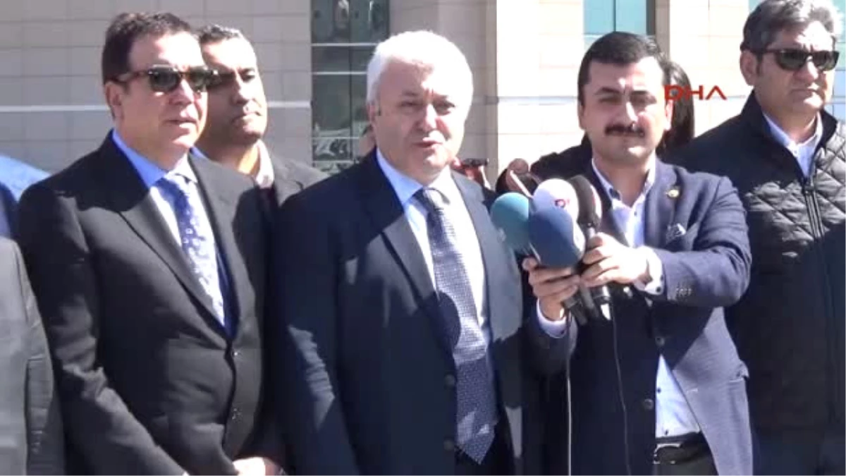 MİT Tır\'ları Davası Ertelendi; CHP Milletvekilleri Adliye Önünde Açıklama Yaptı