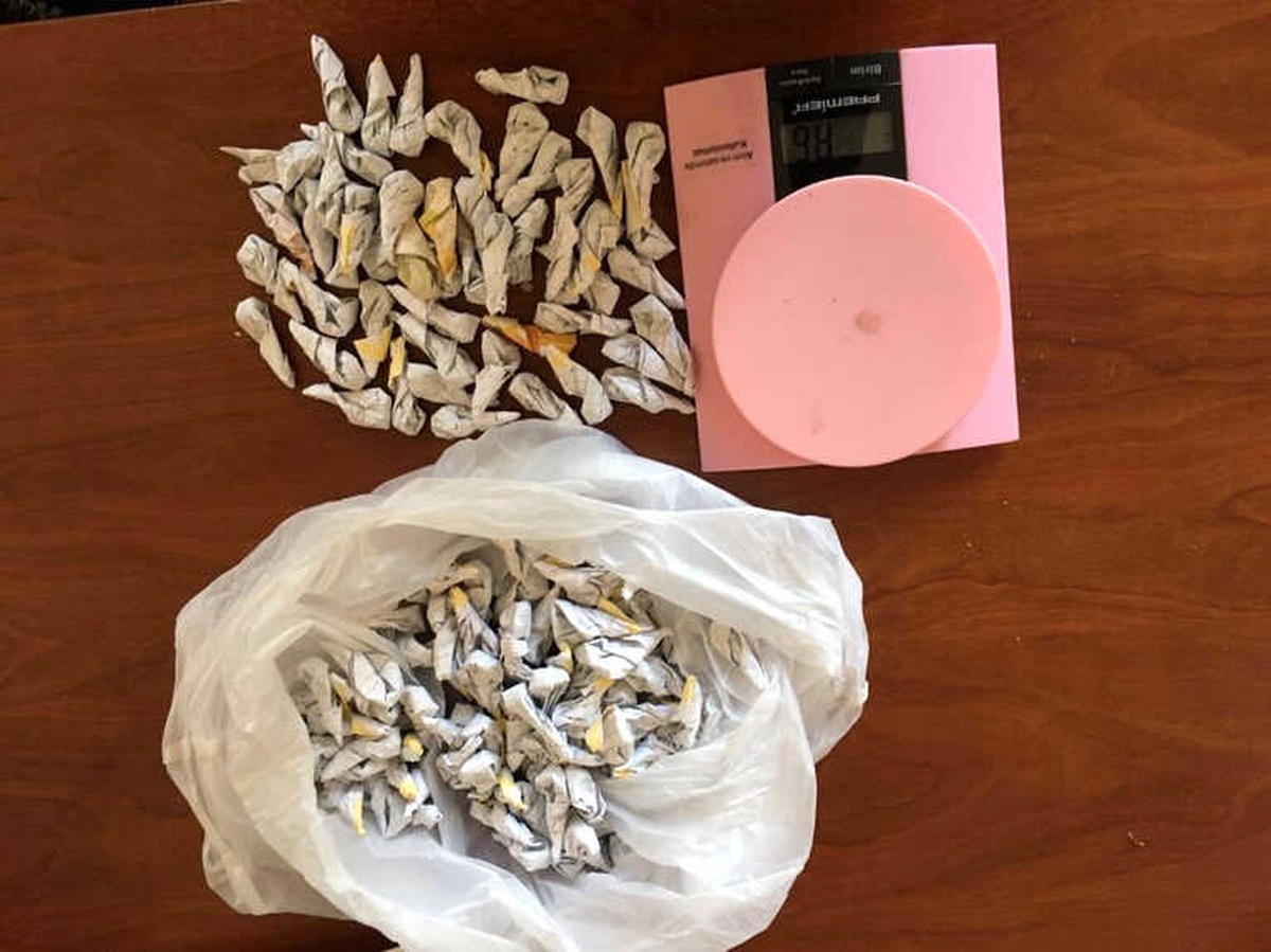 Uyuşturucu Taciri 2 Kişi Tutuklandı