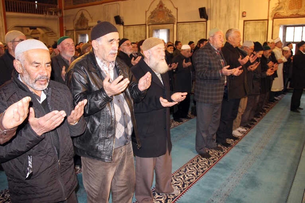 Yozgat\'ta Sağlık Çalışanları Şehitler İçin Mevlit Okuttu