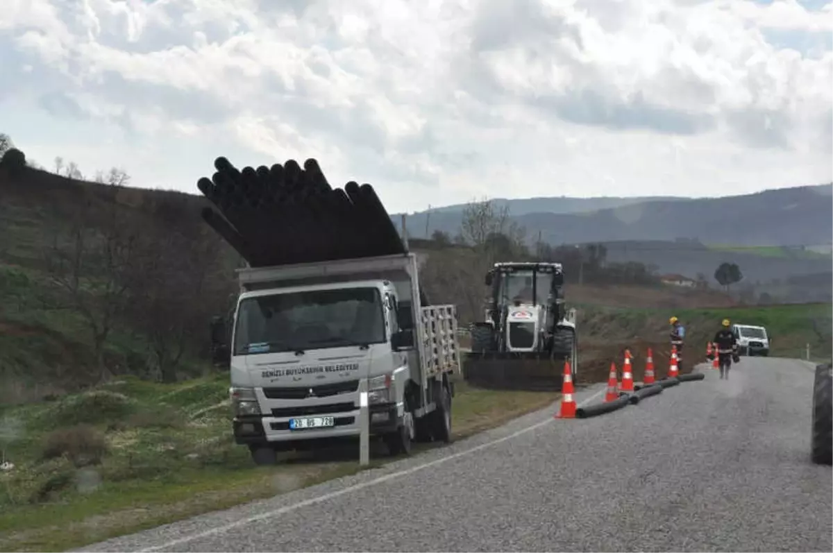 Açıktan Akan ve Tehlike Saçan Kanalizasyon Yer Altına Alınıyor