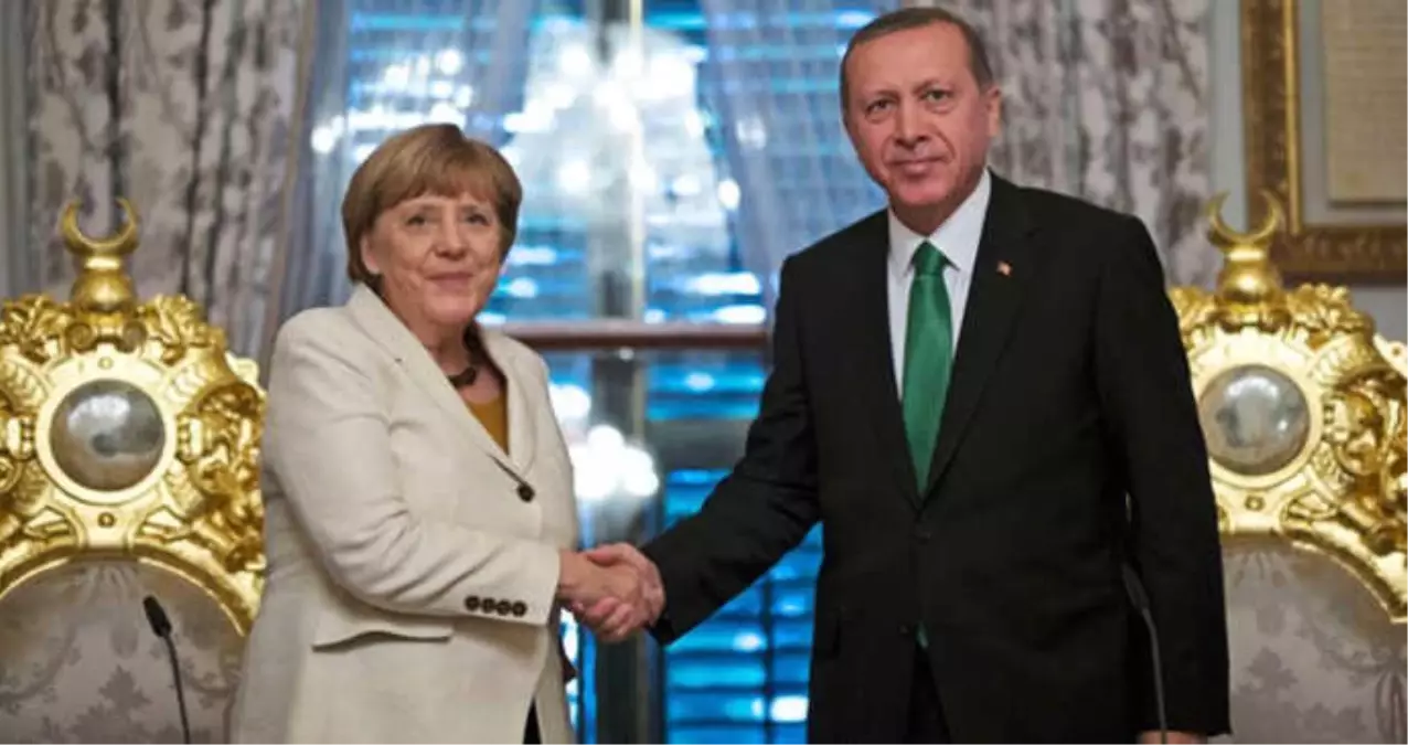 Erdoğan, Merkel ile Yasa Dışı Göçle Mücadeleyi Konuştu