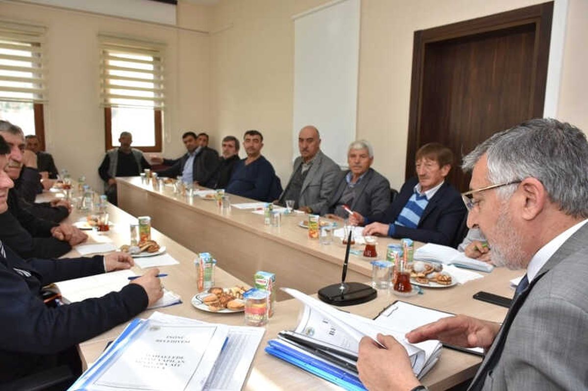 İnönü\'de Muhtarlar Toplantısı Yapıldı