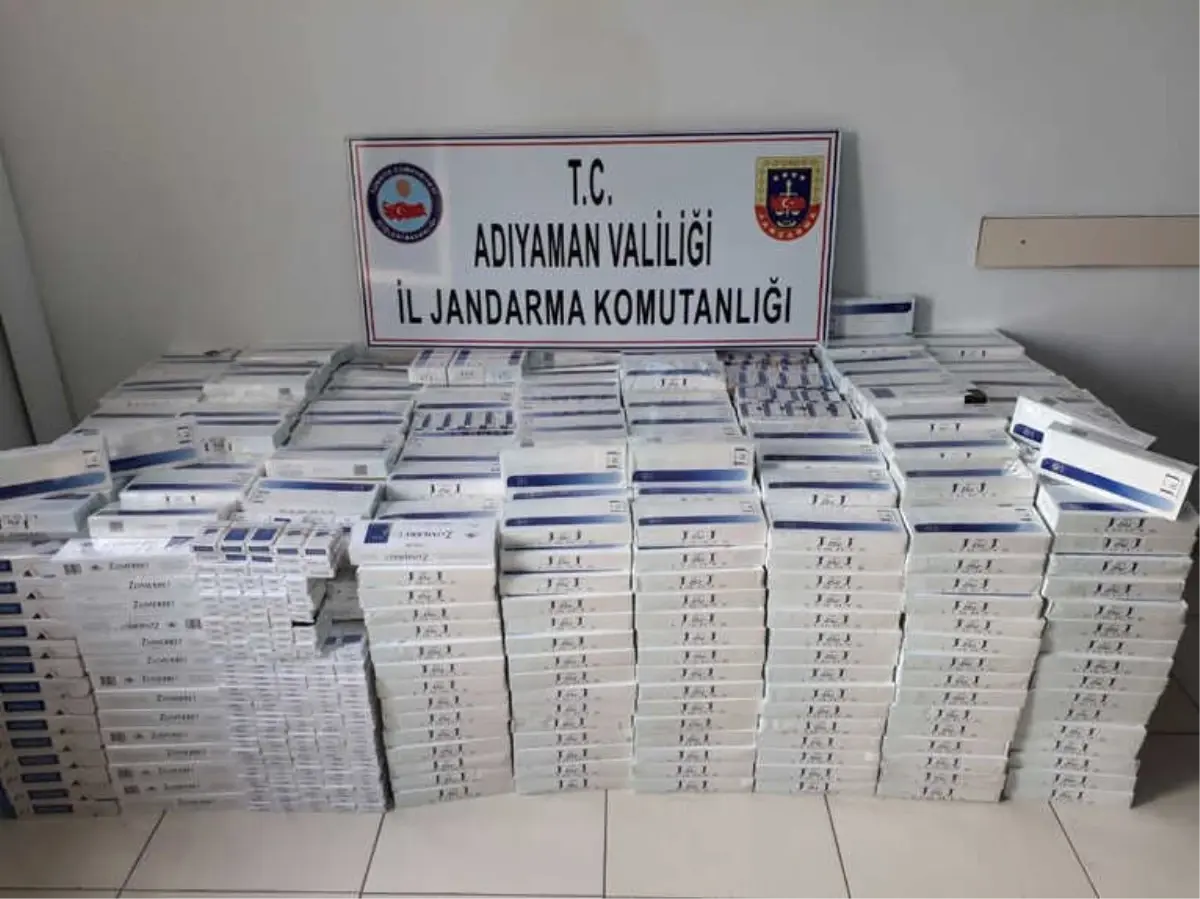 Jandarma Kaçak Sigaraya Geçit Vermiyor