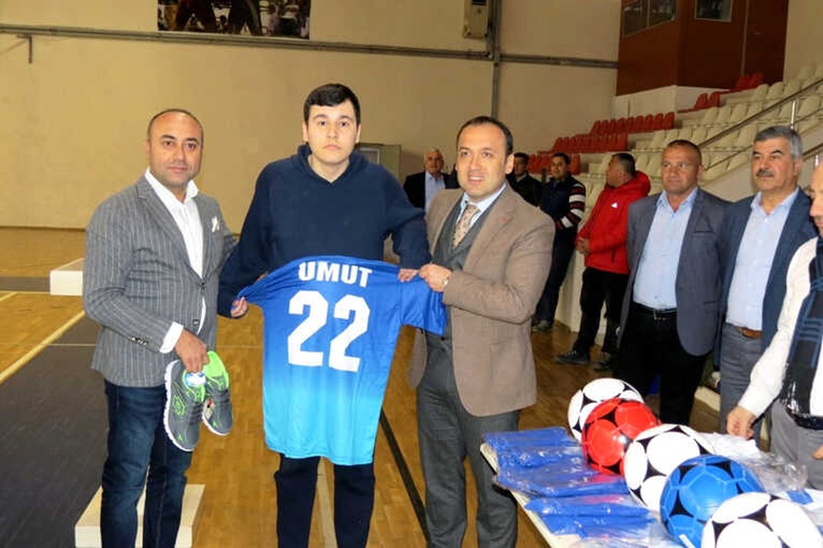Maramarabirlik\'ten Engelli Sporculara Malzeme Desteği