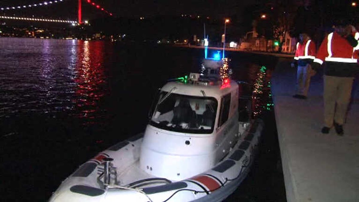 Sarıyer\'de Denize Atlayan Kadın Son Anda Kurtarıldı